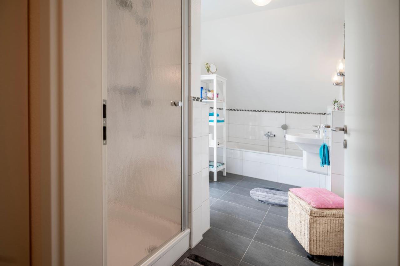 Helle Nichtraucherwohnung 69Qm Zwischen Koeln Und Duesseldorf ดอร์มาเกิน ภายนอก รูปภาพ