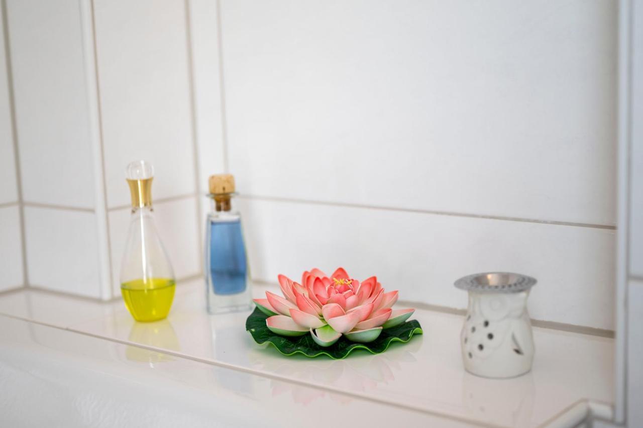 Helle Nichtraucherwohnung 69Qm Zwischen Koeln Und Duesseldorf ดอร์มาเกิน ภายนอก รูปภาพ